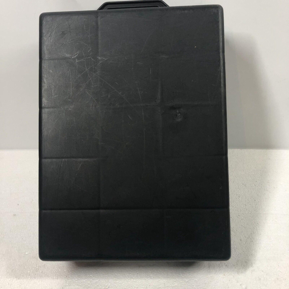 Hot Wheels 20053 Monster Jam Truck Case Holds 15 Trucks USA Made 2012 - Picture 5 of 6